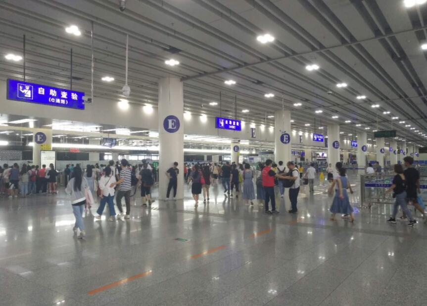 保安机场深圳口岸接送服务