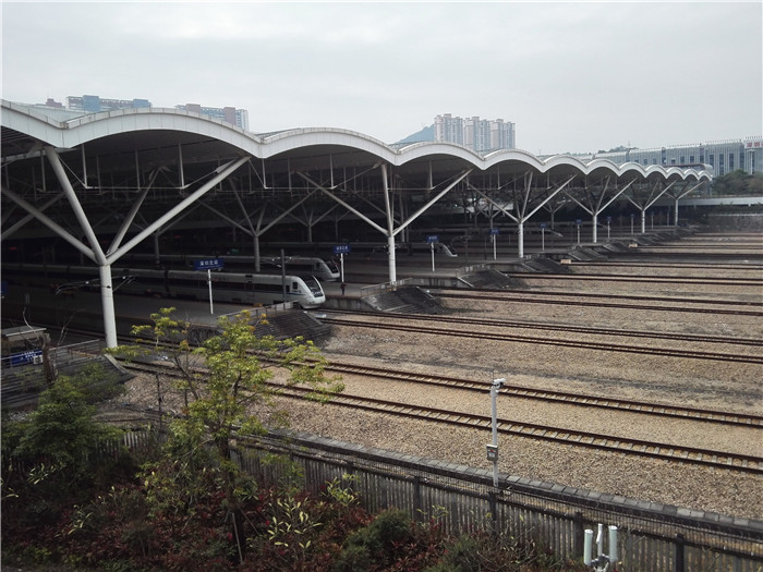 保安机场广州火车站包车接送