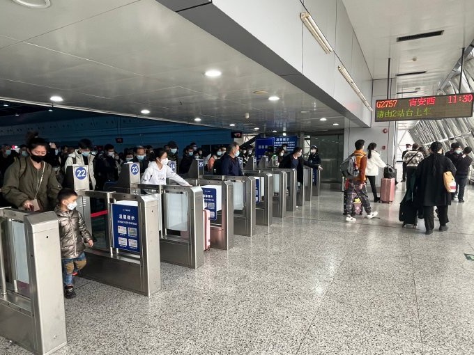 保安机场东莞东预约车接送